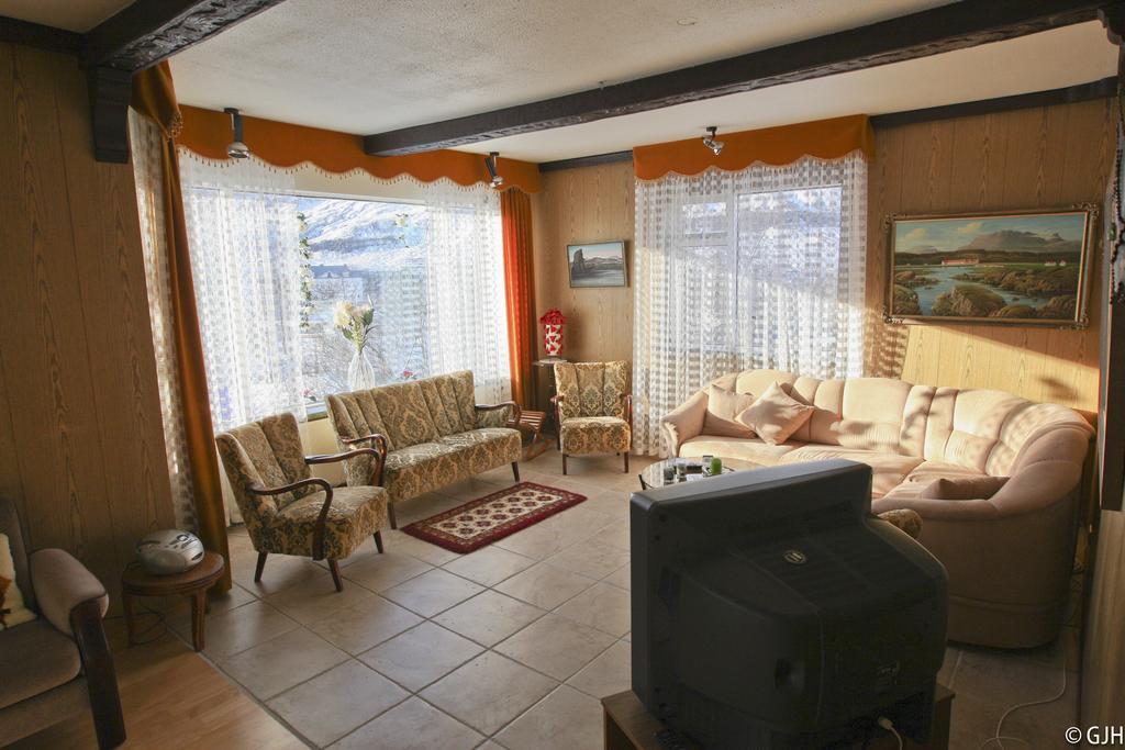 Apartment Tungata Seyðisfjörður Екстериор снимка